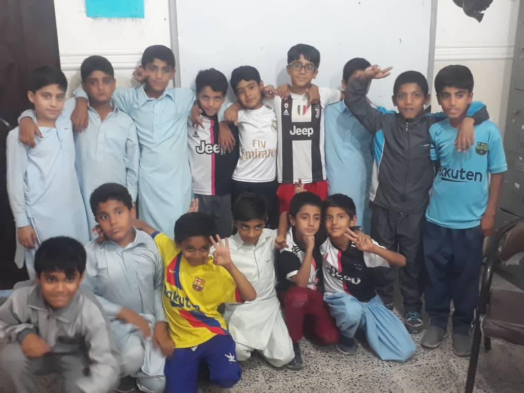 آمادگی و دبستان پسرانه غیر دولتی پیشرفت